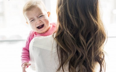 3 maneiras práticas de lidar com a ansiedade de separação do bebê