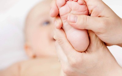 Massagem para pezinhos: como aplicar nos babies?
